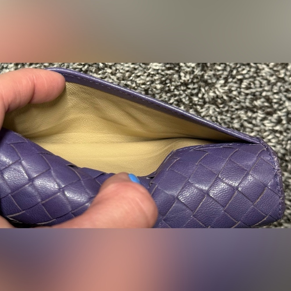 Bottega Veneta purple wallet - Picture 3 of 13